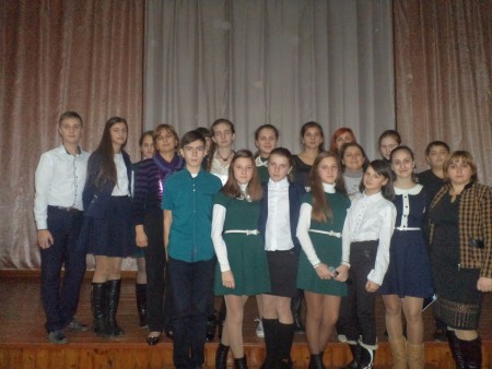 Учасники науково-практичної конференції з історії